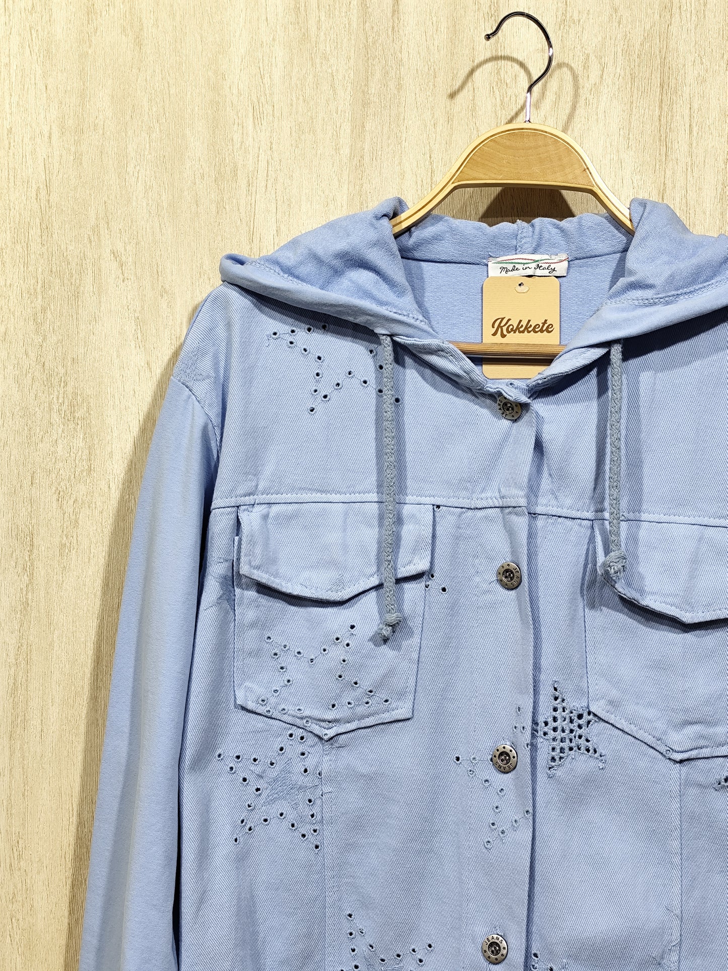CHAQUETA CAPUCHA