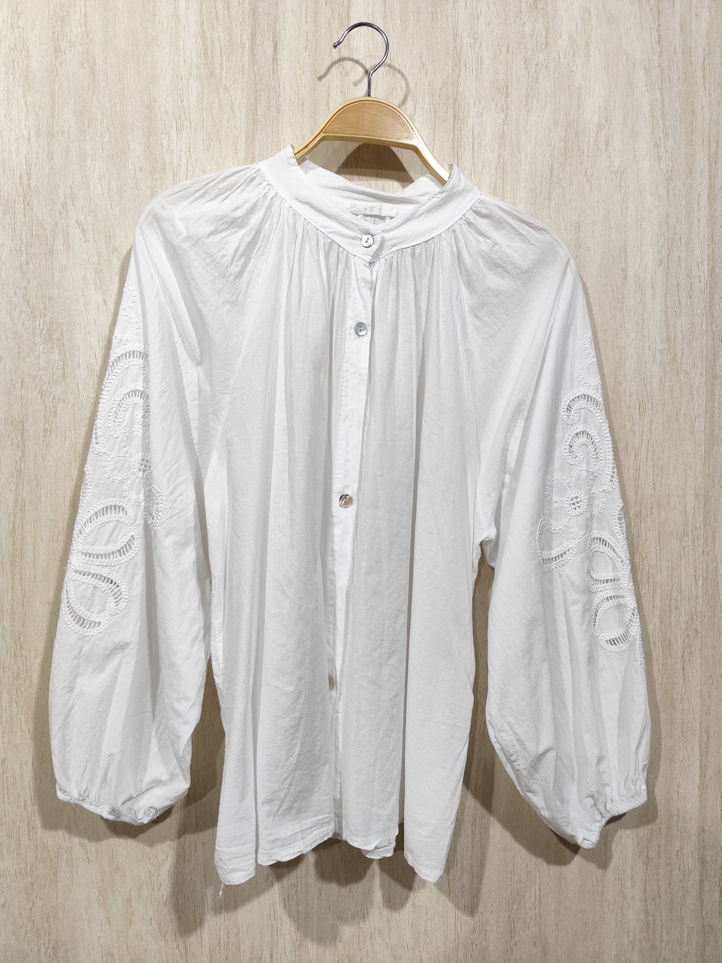 BLUSA