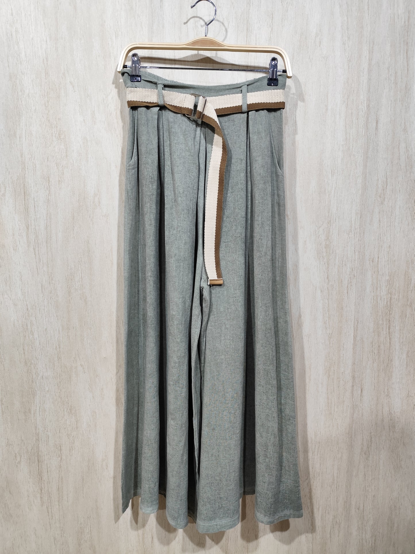 PANTALÓN ANCHO