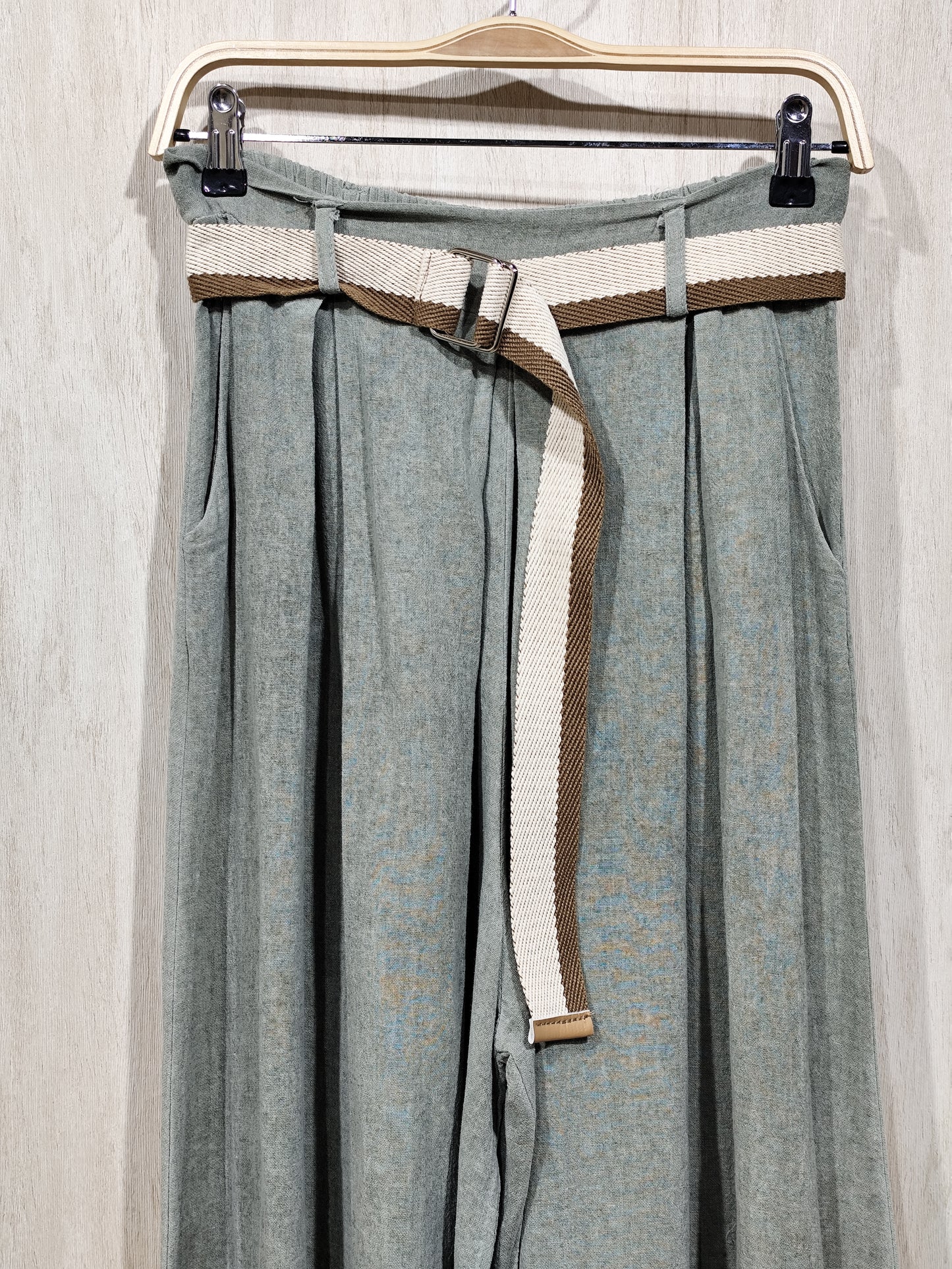 PANTALÓN ANCHO
