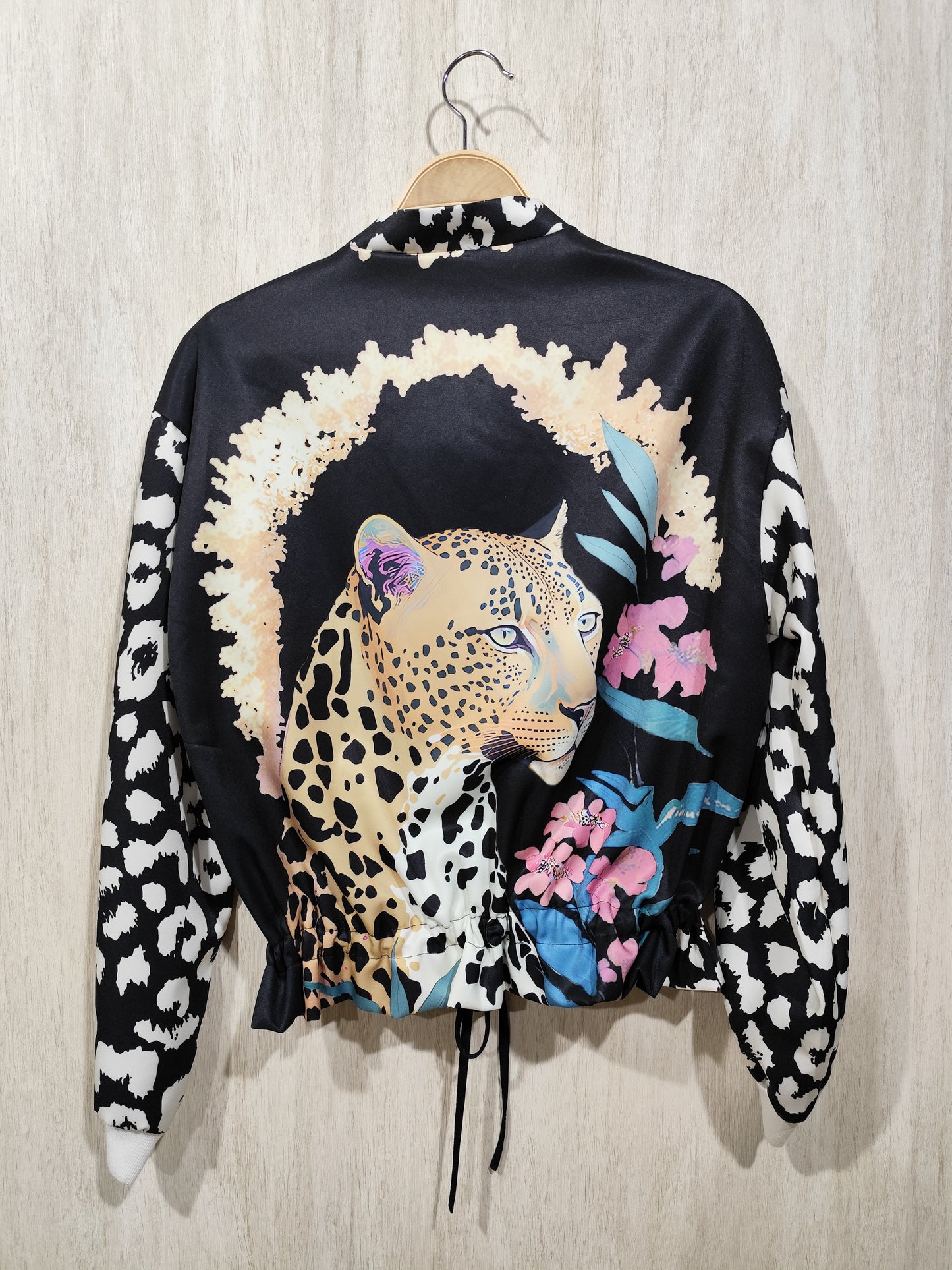 CHAQUETA ESTAMPADA