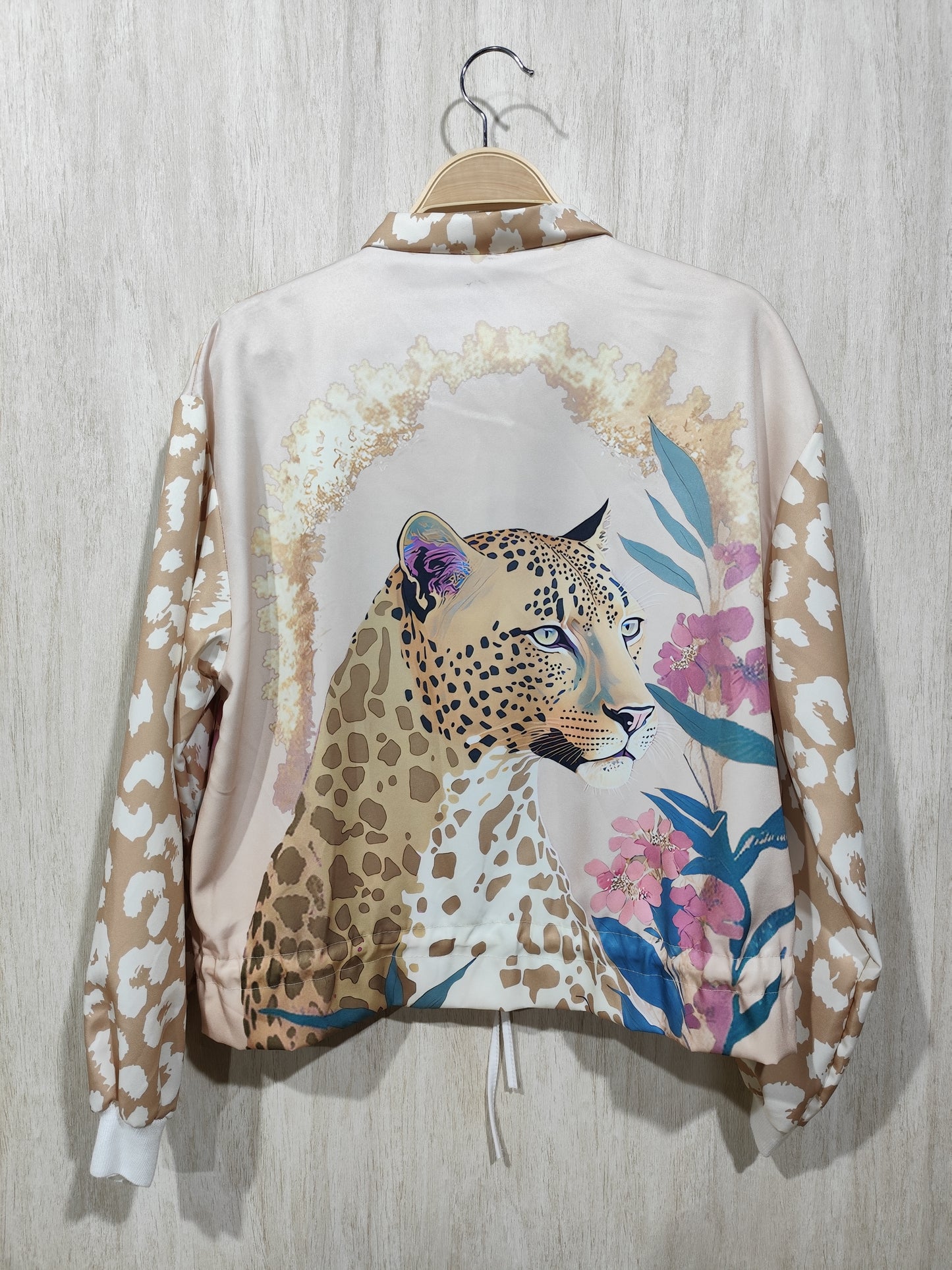 CHAQUETA ESTAMPADA