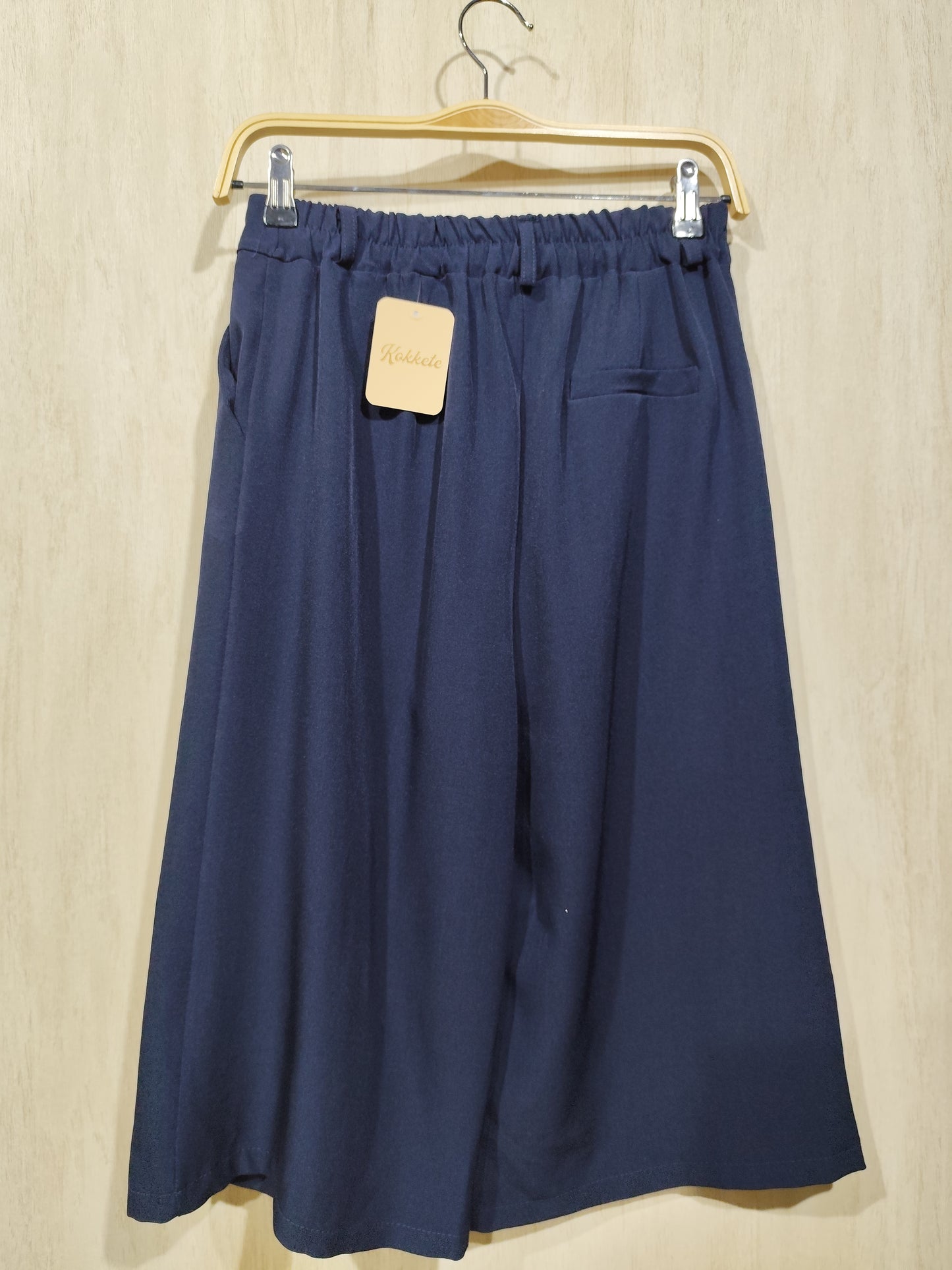 PANTALON CORTO