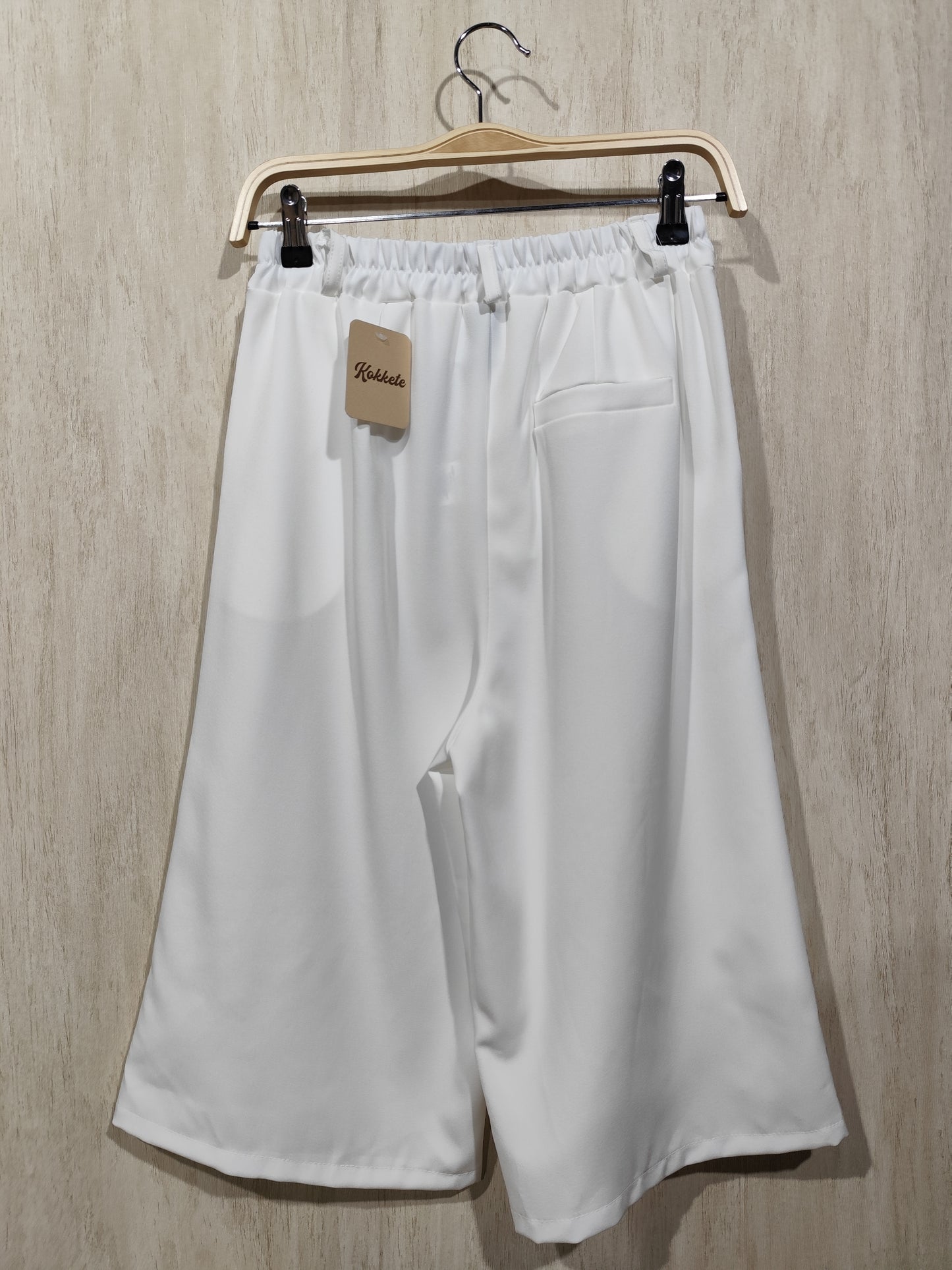 PANTALON CORTO