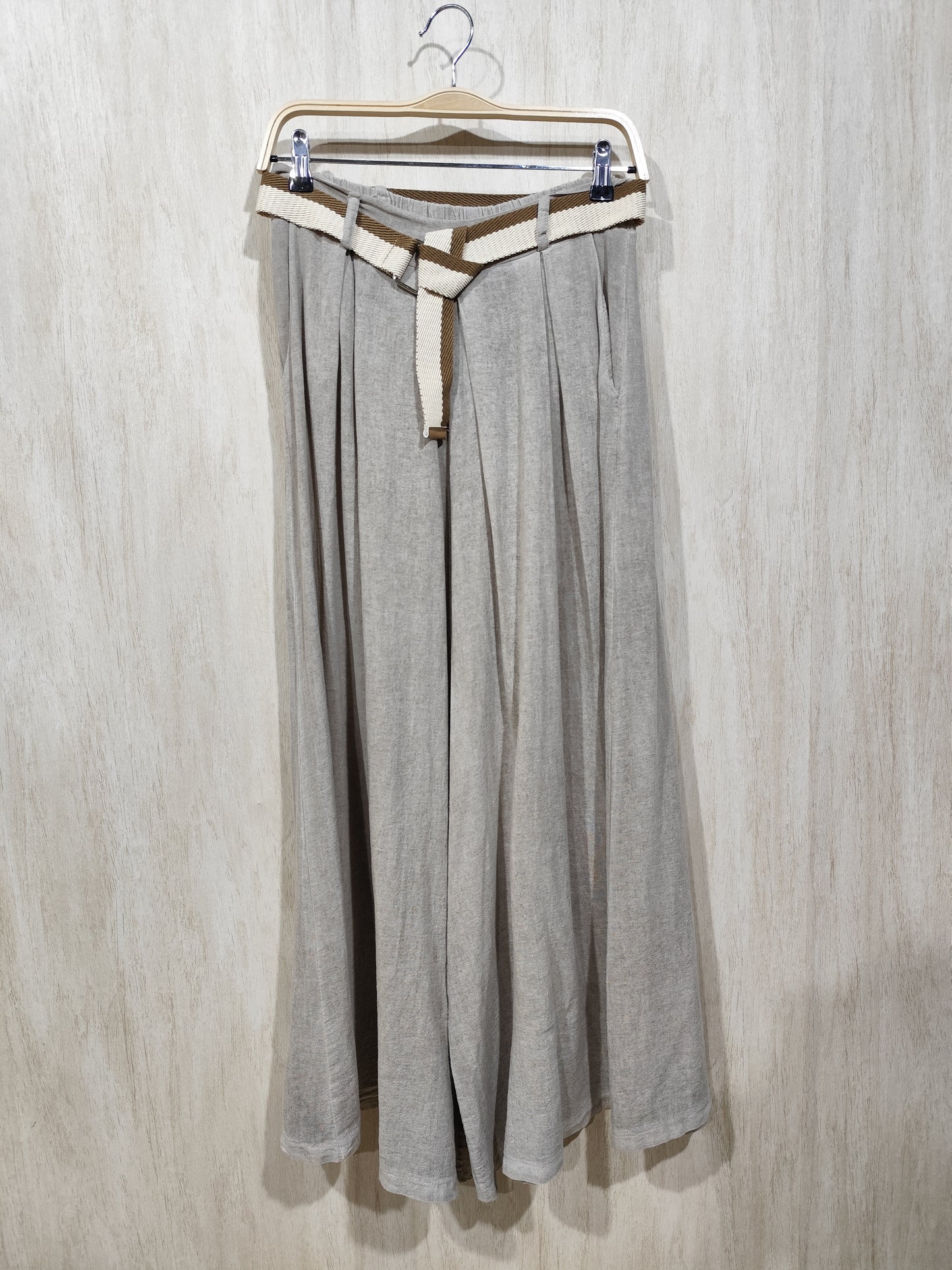 PANTALÓN ANCHO