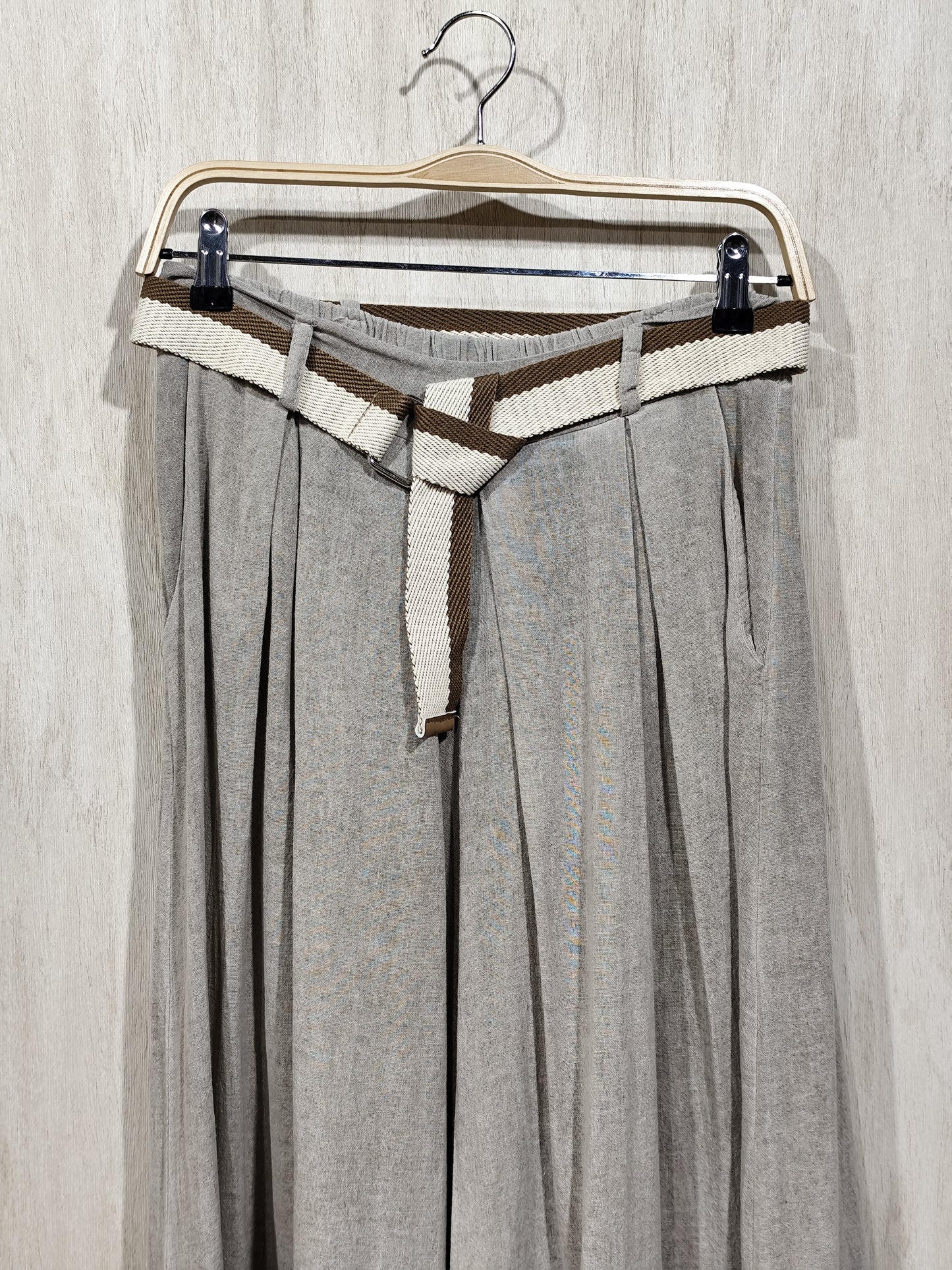 PANTALÓN ANCHO