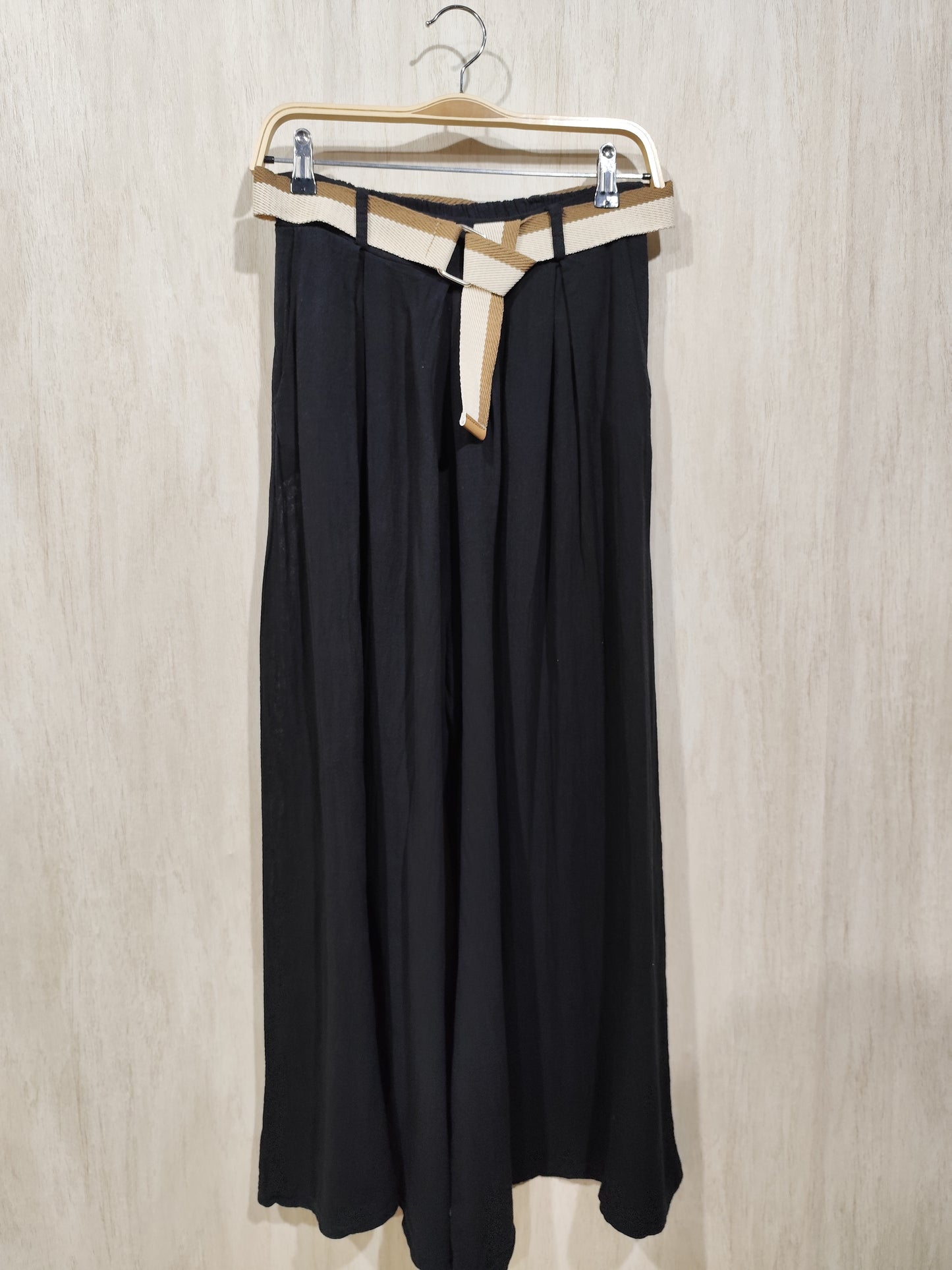 PANTALÓN ANCHO