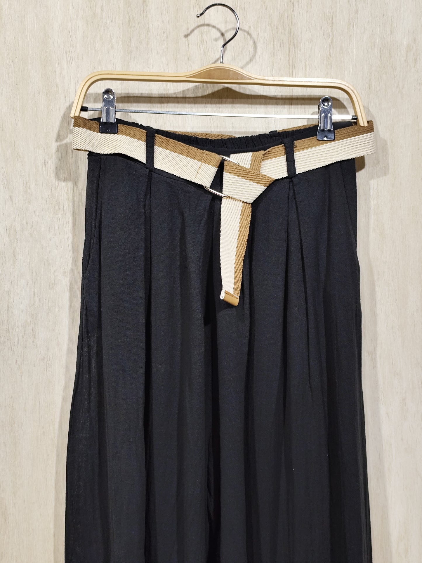 PANTALÓN ANCHO