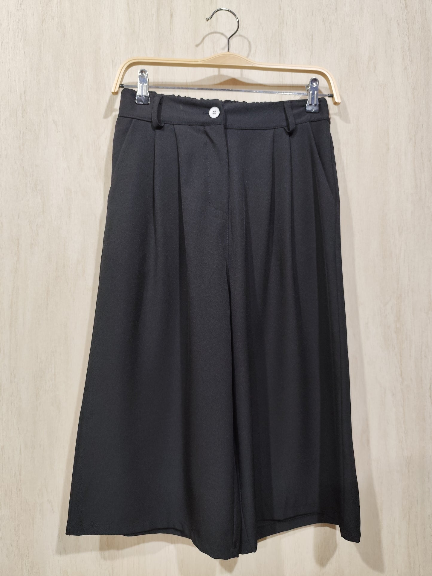 PANTALON CORTO