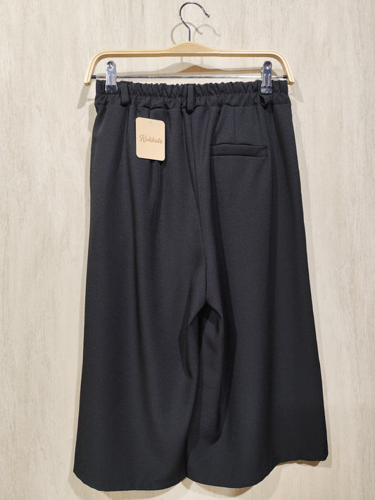 PANTALON CORTO