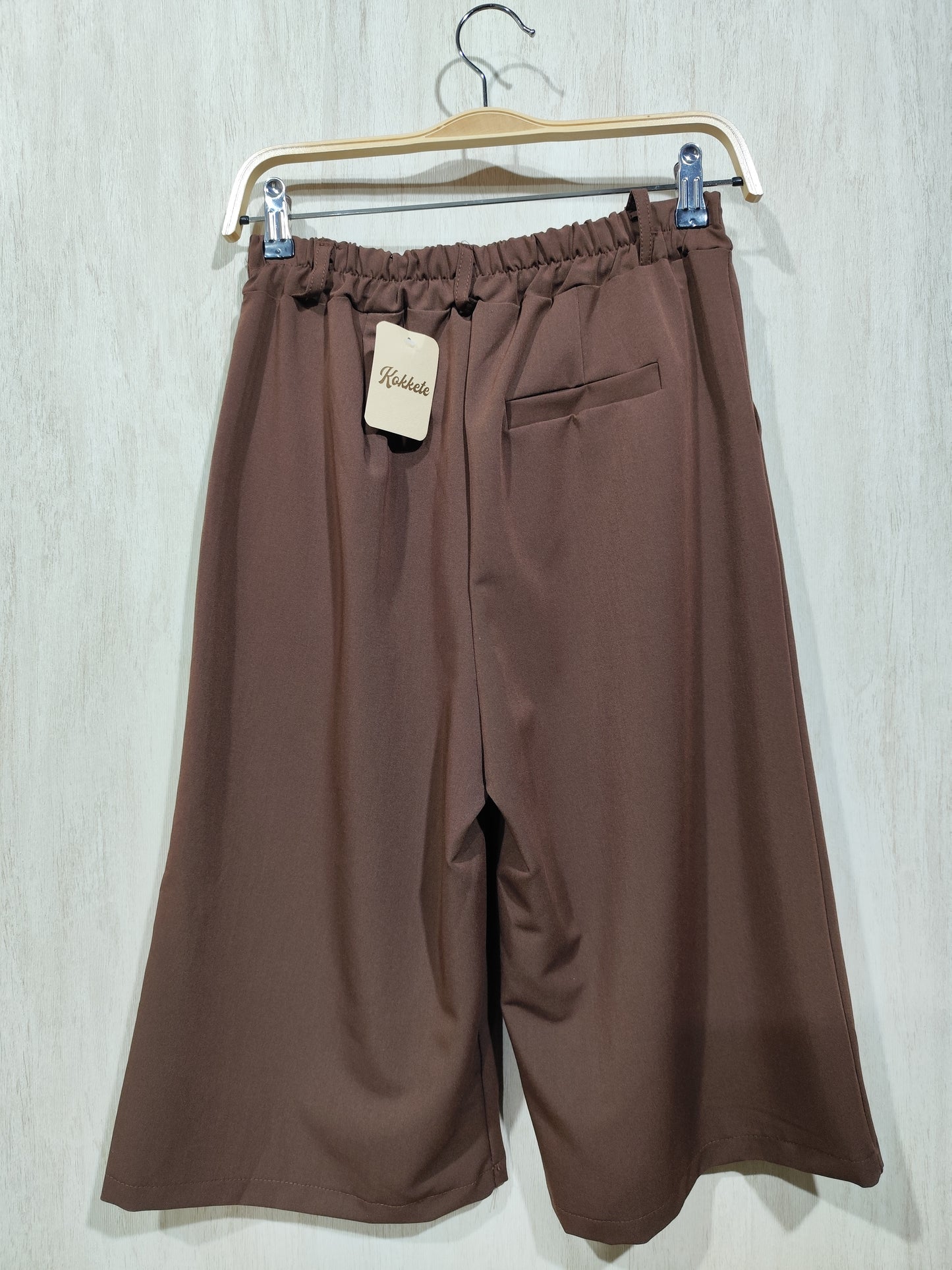PANTALON CORTO