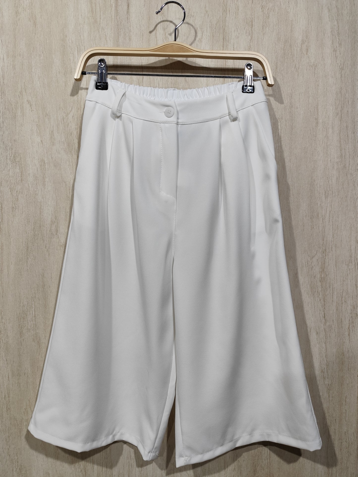 PANTALON CORTO
